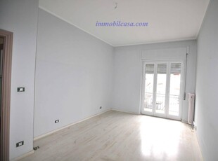 Appartamento in vendita a Cuneo - Zona: Centro città