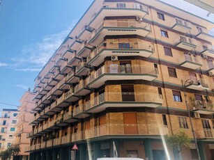 Appartamento in vendita a Salerno - Zona: Pastena