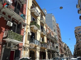 Appartamento in Vendita in Via Alessandro Maria Calefati a Bari