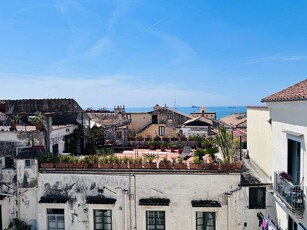 Bilocale in vendita a Salerno - Zona: Centro Storico