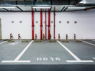 Box / Garage in vendita a Monza