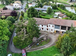 Casa indipendente 7 locali di 340 m² in Ostellato