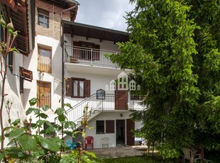 Casa indipendente in vendita a Forno Canavese