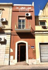 Casa Indipendente in Vendita ad Avola - 35000 Euro