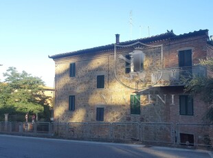 Casa Semindipendente di 220 mq a Torrita di Siena