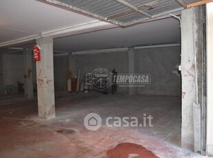 Garage/Posto auto in Vendita in Via Adorno Bruschi a Cerveteri