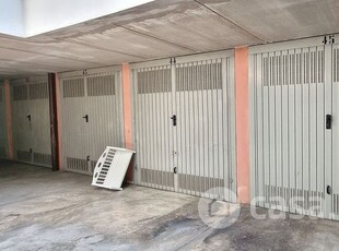 Garage/Posto auto in Vendita in Via Bindellera 25 a Brugherio