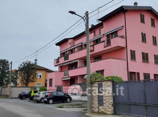 Garage/Posto auto in Vendita in Via Edmondo de Amicis 1 a Cerro Maggiore