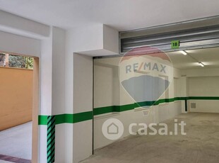 Garage/Posto auto in Vendita in Via Luigi Lasagna a Roma