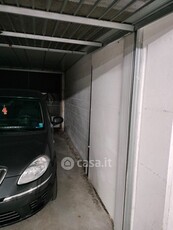 Garage/Posto auto in Vendita in Viale Europa a Bolzano