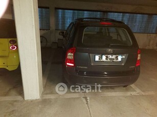 Garage/Posto auto in Vendita in Viale Montegrappa a Prato