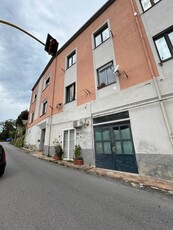 Monolocale in vendita a Salerno - Zona: Centro Storico