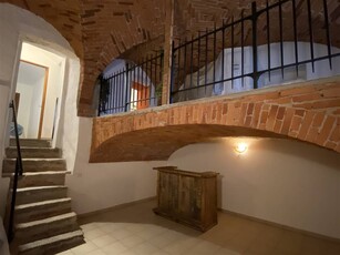Palazzo / Stabile in vendita a Vigliano Biellese