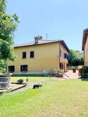 Rustico / Casale in vendita a Modena - Zona: Albareto