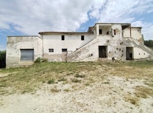Rustico / Casale in vendita a Monteprandone
