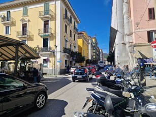 Trilocale in vendita a Salerno - Zona: Centro