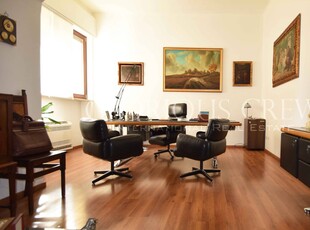 Ufficio con box doppio, Milano firenze