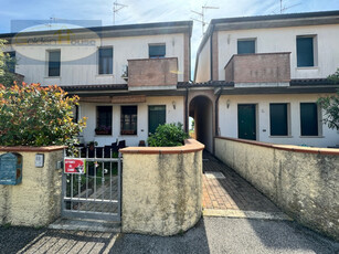 Villa a Schiera in vendita a Argenta - Zona: Santa Maria Codifiume