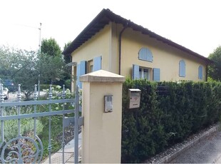 Villa in vendita a Modena - Zona: San Donnino