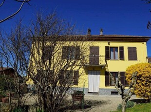 Villa in vendita a Montegrosso d'Asti