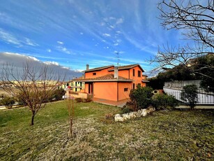 Villa in vendita a Polverigi