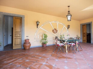 Villa in vendita a Prato