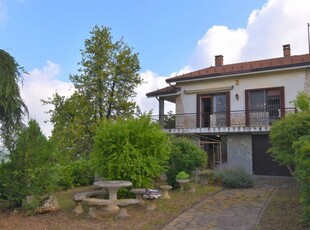 Villa in vendita a Rocca d'Arazzo