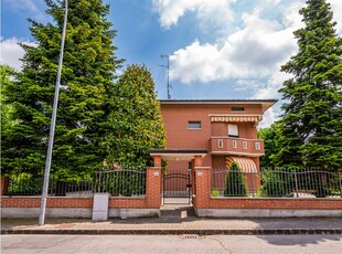 Villa in vendita a Soliera - Zona: Sozzigalli