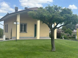 Villa singola in Via Strada Fontana, 3, Torricella Verzate (PV)