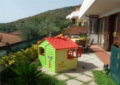 Casa semi indipendente in vendita a Rio Livorno Rio Nell'elba