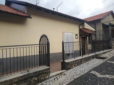 Quadrilocale in vendita a Civita d'Antino - Zona: Pero dei Santi