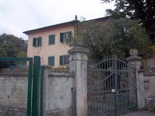 Villa in vendita a La Spezia Limone