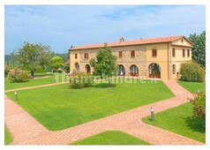 Villa nuova a Pescia - Villa ristrutturata Pescia