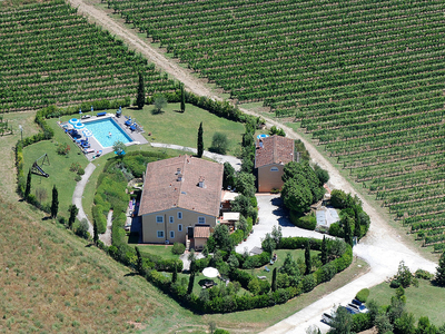 Cicale Farmhouse, 3 bedrooms Farmhouse with Pool