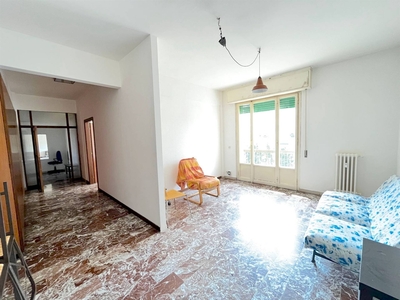 Appartamento in vendita a Firenze Circondaria