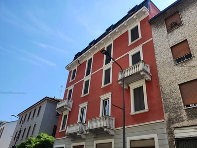 Appartamento in vendita a Milano Monumentale