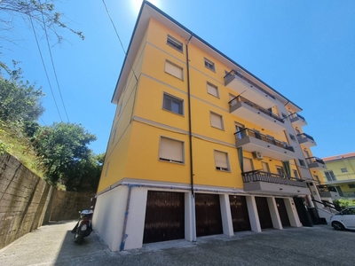 Appartamento in vendita a Trieste Guardiella