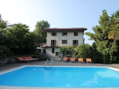Casa Frey apt. 1, 2 and 3 at Lake Orta with swimming pool and garden
