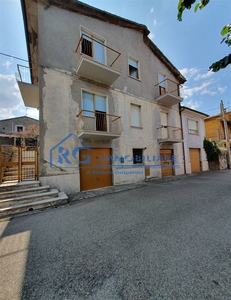 Palazzo in vendita a Civitella D'agliano Viterbo San Michele In Teverina