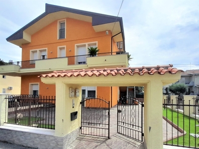 Villa in vendita a Rimini Rivazzurra