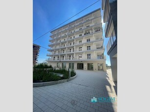 Monolocale in Affitto a Milano, 1'050€, 48 m², arredato