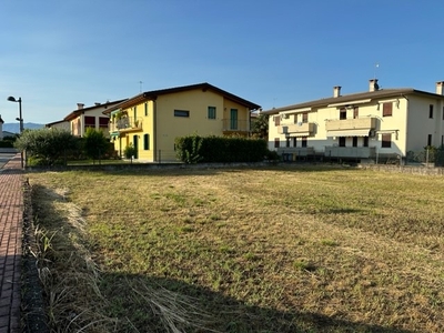 terreno residenziale in vendita a Tezze sul Brenta
