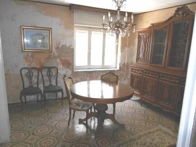 Villa a schiera in vendita a Rovescala