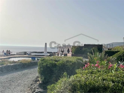 villa indipendente in vendita a Pantelleria