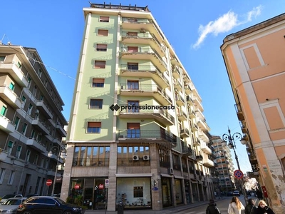 Appartamento in vendita a Foggia, via Valentini Vista Franco - Foggia, FG