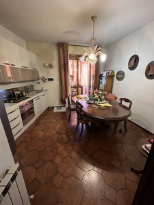 Appartamento in vendita a Prato Borgonuovo