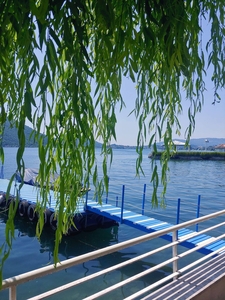 Monolocale 'L'Orizzonte sul Lago' con vista lago, Wi-Fi e aria condizionata