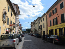 Locale commerciale in vendita, Lucca san marco