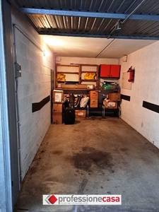 Box/Garage 15mq in vendita a Pioltello
