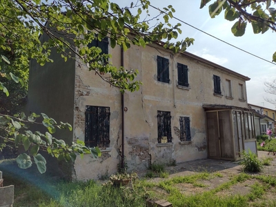 Casa indipendente da ristrutturare a Cavarzere